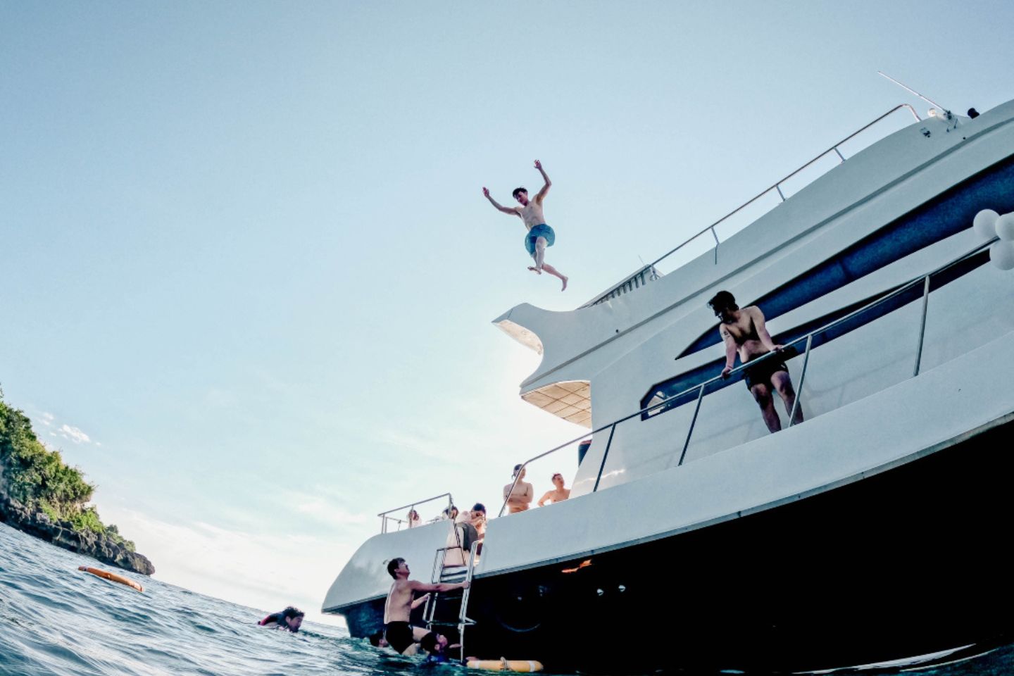 SEA 3 - BOAT CHARTER NUSA PENIDA